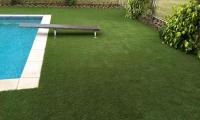 artificial grass swimming pool surround 2.jpg